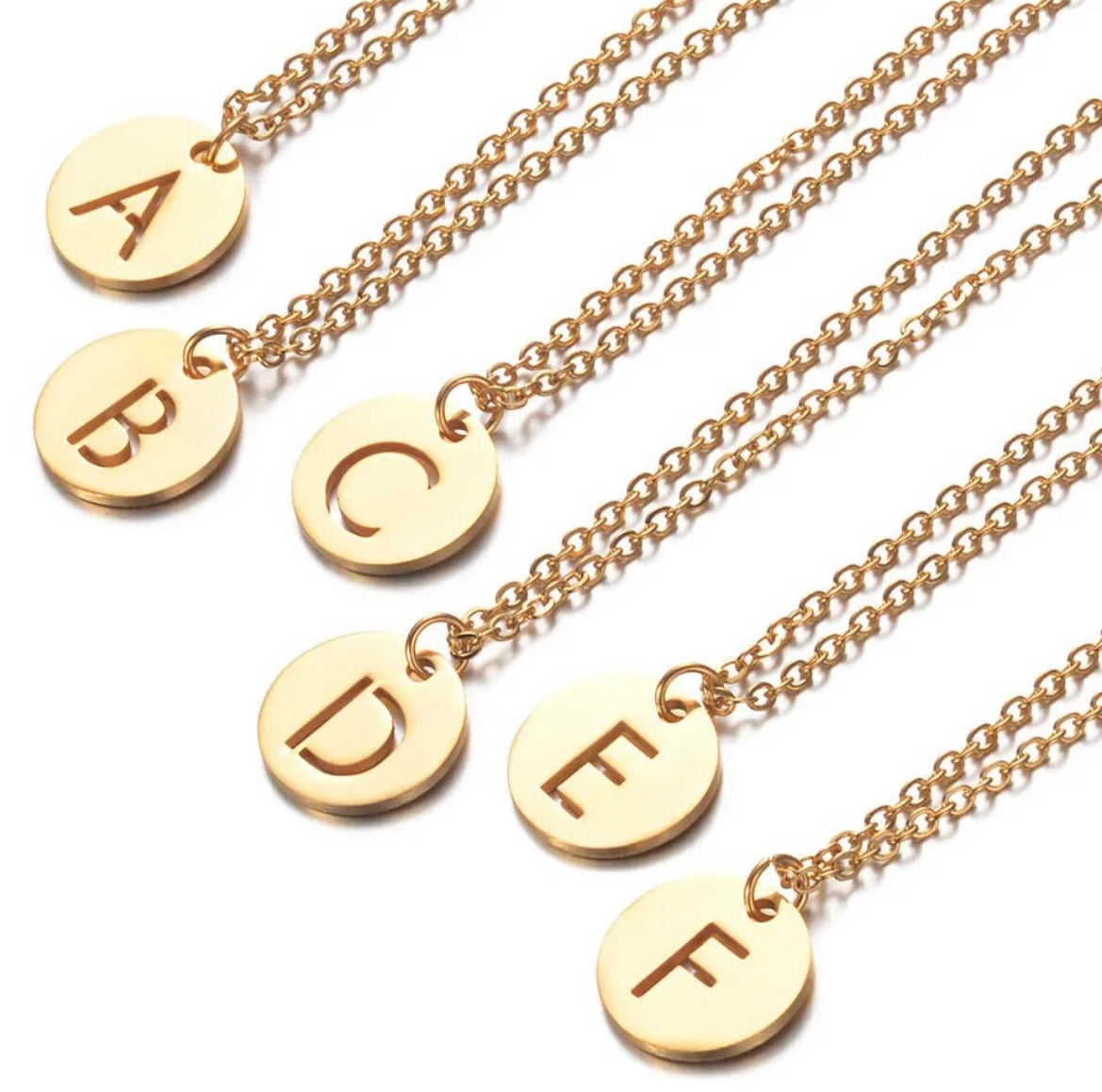 Collier personnalisable "Médaillon lettre "
