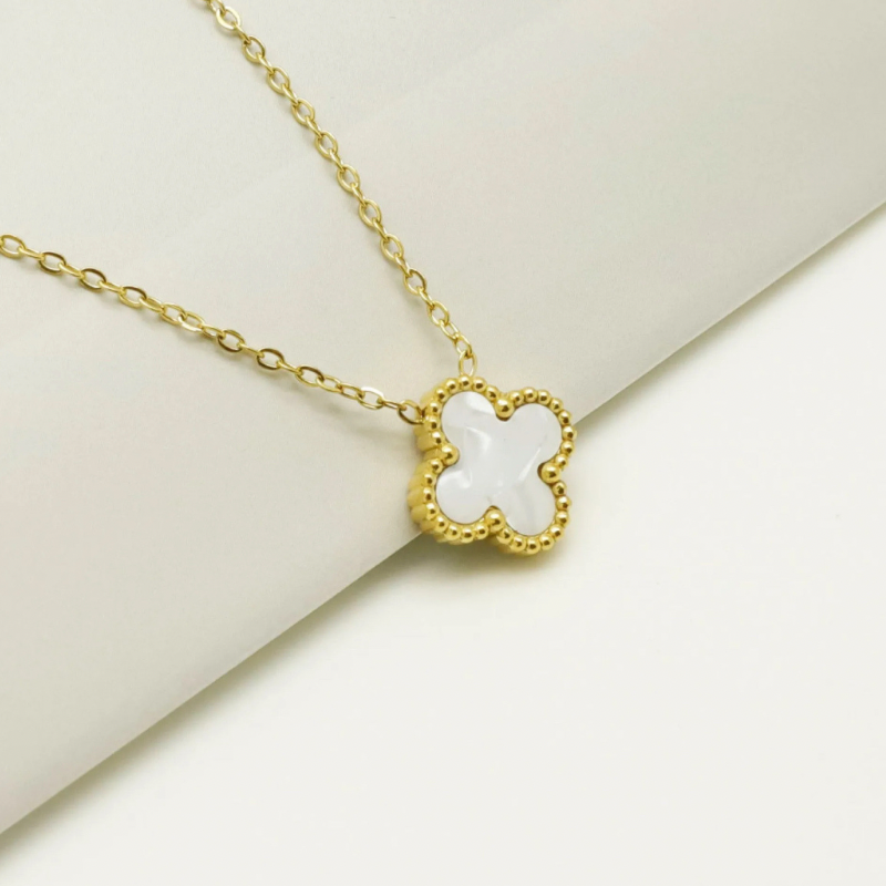 Collier flower