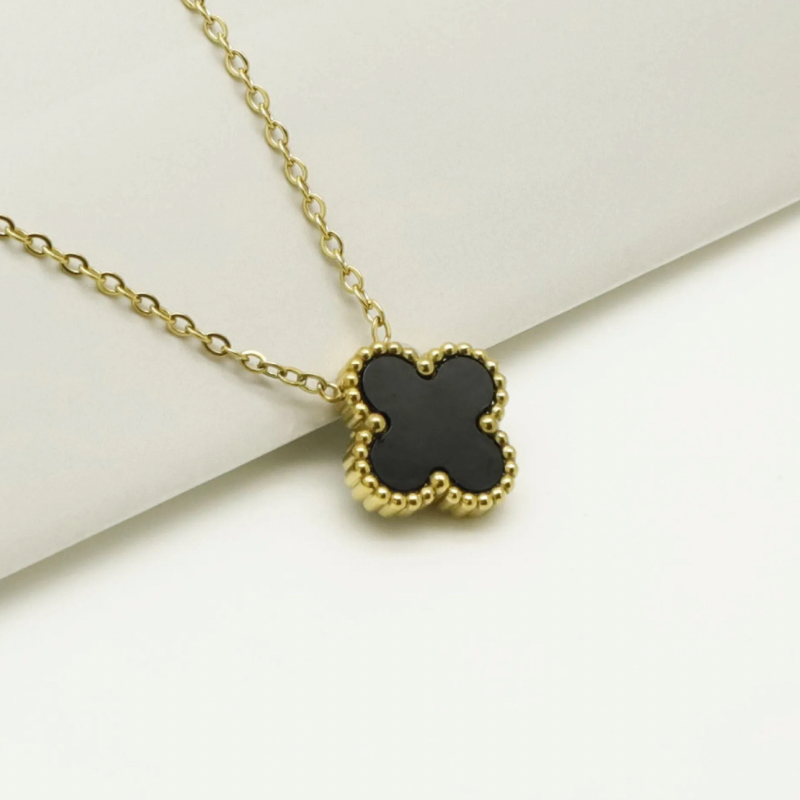 Collier flower